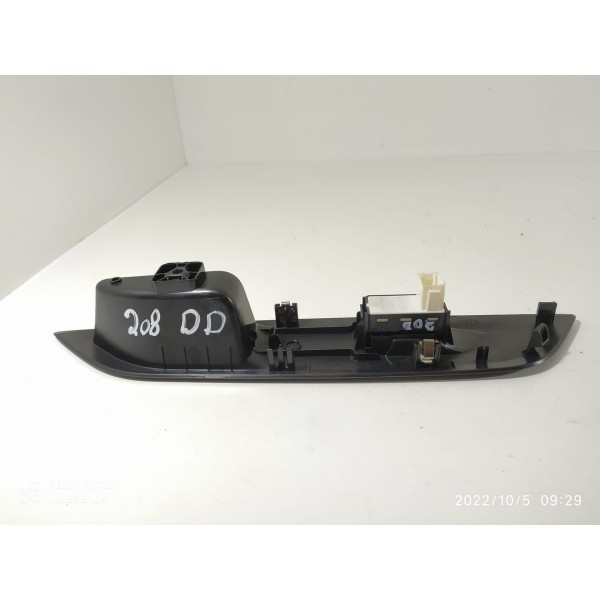 Botao Comando Vidro Peugeot 208 Dianteiro Direita 2020/2024