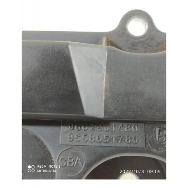 Tampa Válvula Peugeot Esquerda 208 206 207 C3 9662901480