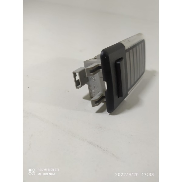 Luz Cortesia Teto Traseira Bmw X3 2004 2008  A 2011 / 20532