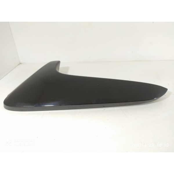 Moldura Tampa Traseira Tracker Esquerda  2014/2017 95316367