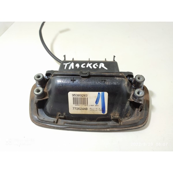 Maçaneta Tampa Traseira Tracker 2014/2016 95389283 Det