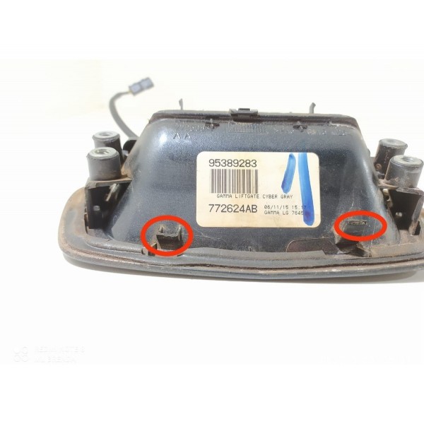 Maçaneta Tampa Traseira Tracker 2014/2016 95389283 Det