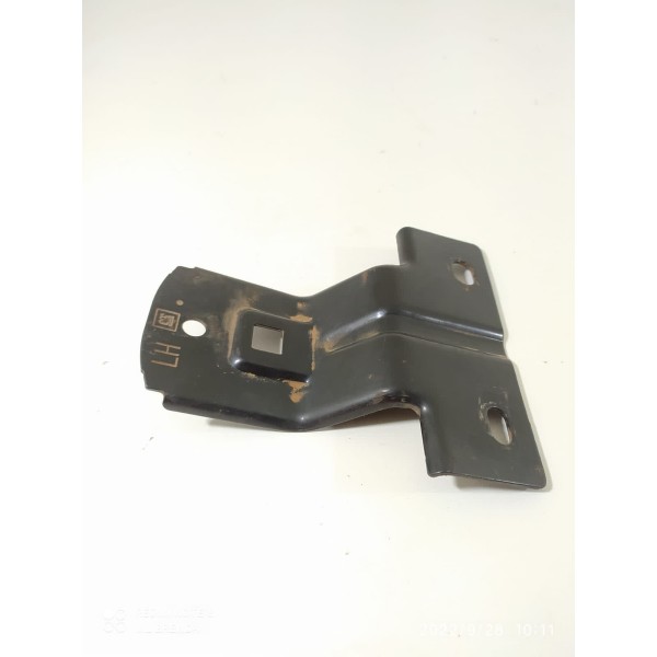 Suporte Radiador Tracker Esquerdo 2015 2016 2017