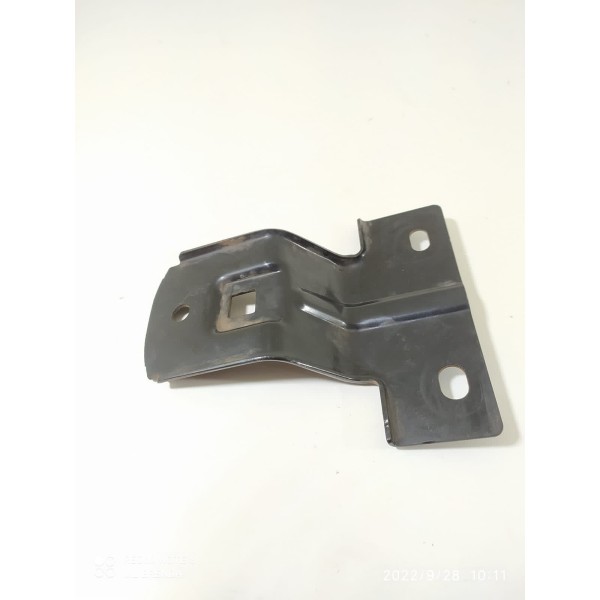 Suporte Radiador Tracker Esquerdo 2015 2016 2017