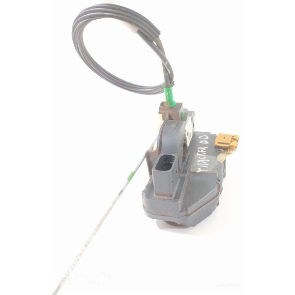 Fechadura Porta Tracker Dianteira Direita 2015/19 13579523