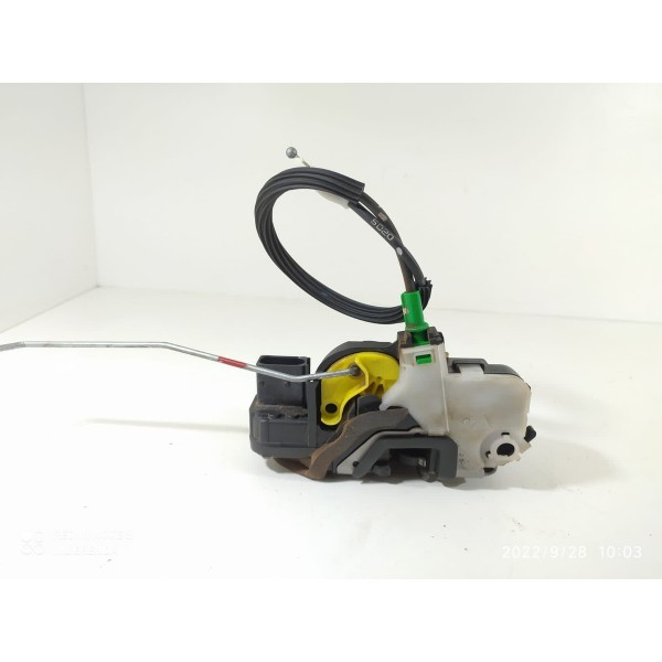 Fechadura Porta Tracker Dianteira Esquerd 2014/2019 13579545