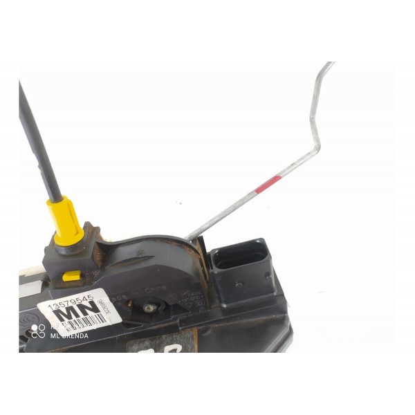 Fechadura Porta Tracker Traseira Esquerda 2014/2019 13579545