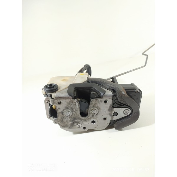 Fechadura Porta Tracker Traseira Direita 2014/2019 13579546