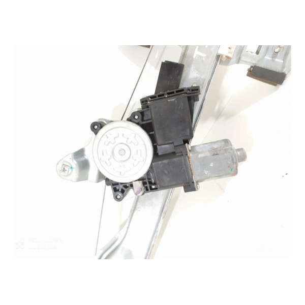 Maquina Vidro Tracker Traseira Esquerda 2014/2019 Original