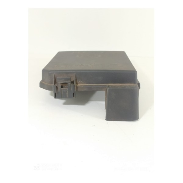 Tampa Caixa Fusivel Tracker 1.8 2014/2017 95131340