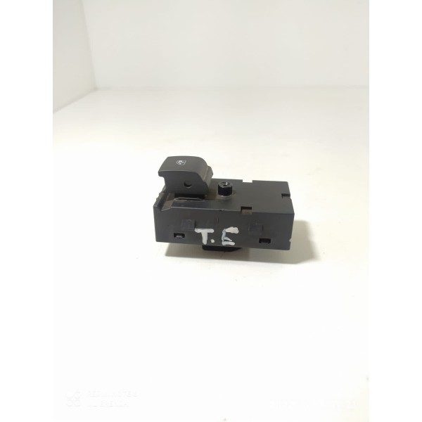 Botão Vidro Tracker Onix Spin Cruze 2012/2016 20792535