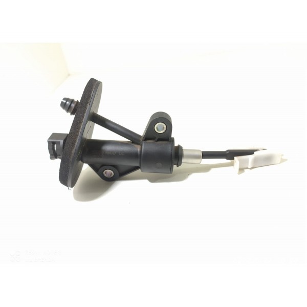 Cilindro Pedal Embreagem Tracker 2014/2017 Original