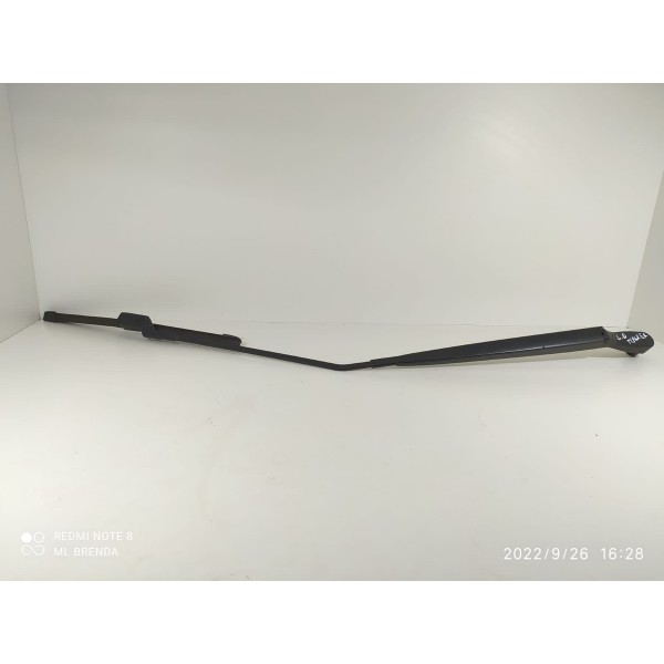 Braço Limpador Parabrisa Tracker Direito 2014/2017 Orig