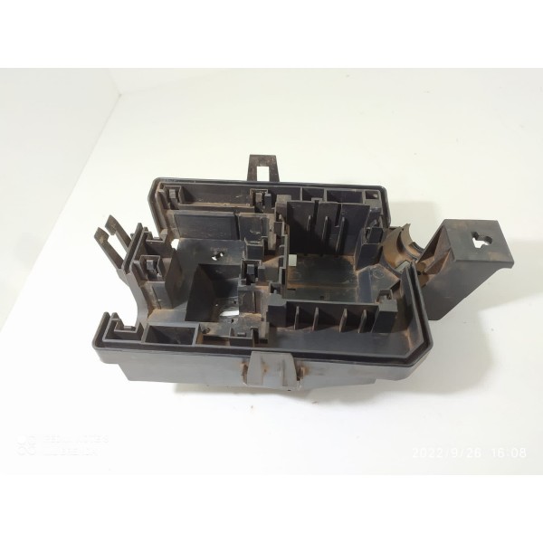 Suporte Caixa Fusivel Tracker 2014/2017 95941608