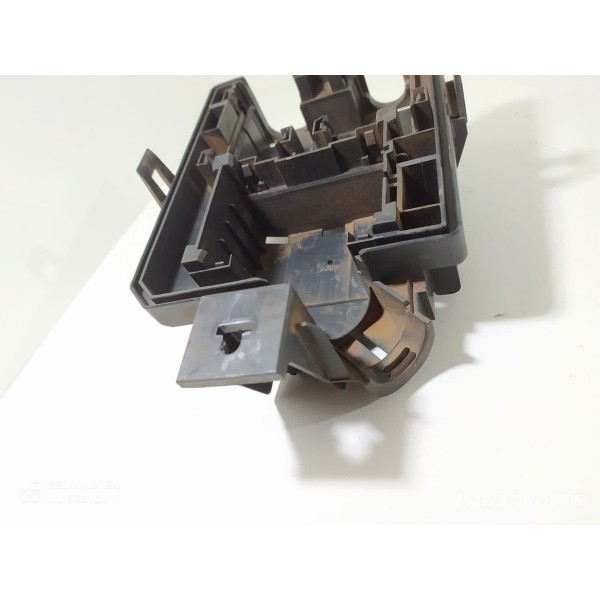 Suporte Caixa Fusivel Tracker 2014/2017 95941608