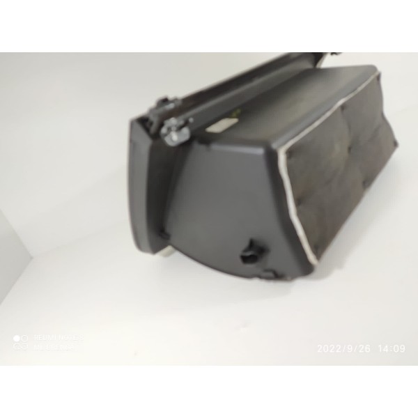 Porta Luvas Tracker 2014 2015 2016 Original