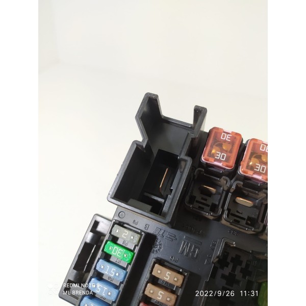 Caixa Fusiveis Reles Tracker 2014/2016 21092612