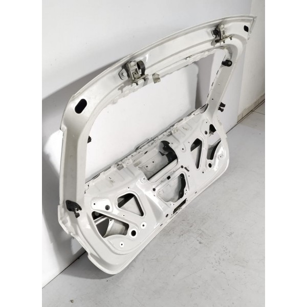 Tampa Traseira Bmw X1 2009/2015 Lisa Branco