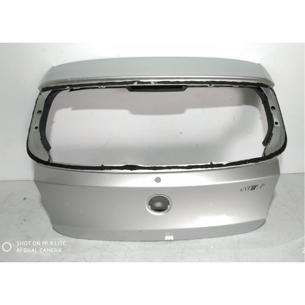 Tampa Traseira Bmw 118 120 130 2005/2011 Lisa Prateado