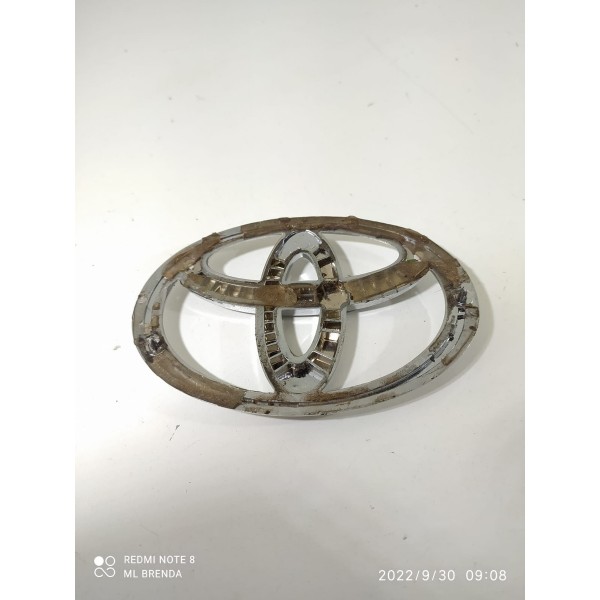 Emblema Grade Parachoque Toyota Etios 2016 / 20975 Prata