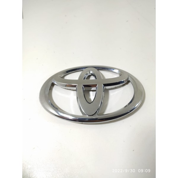 Emblema Grade Parachoque Toyota Etios 2016 / 20975 Prata