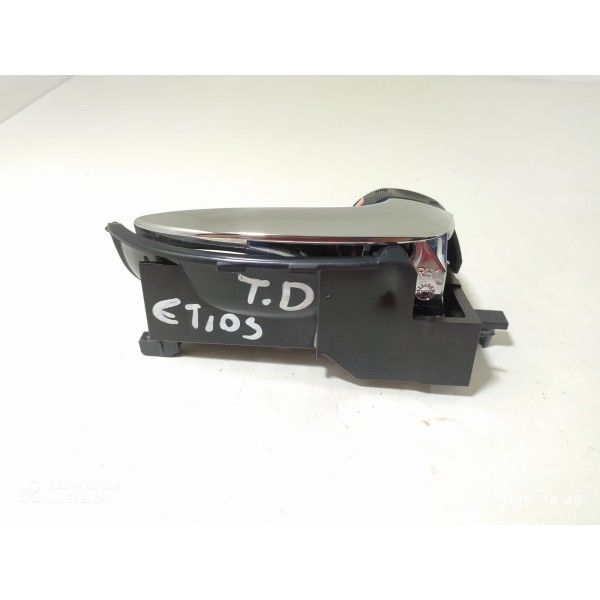 Maçaneta Int Toyota Etios Traseira Direita 2016