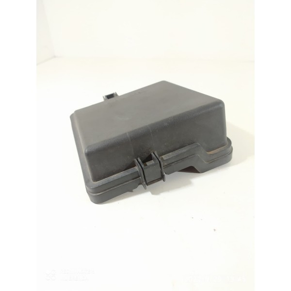 Tampa Caixa Fusivel Toyota Etios 2016