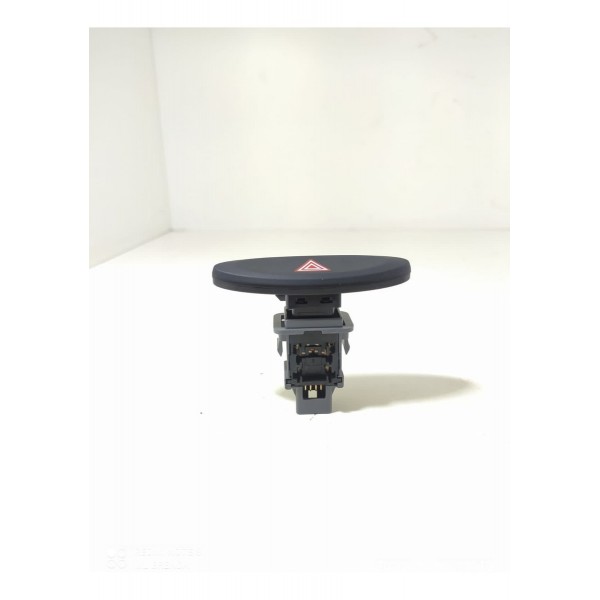 Botão Pisca Alerta Toyota Etios 2016