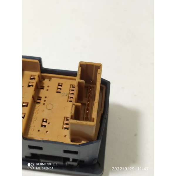 Botão Comando Retrovisor Toyota Etios 2016 183640