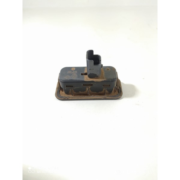 Botão Abertura Porta Mala Megane  2008/2013 Det