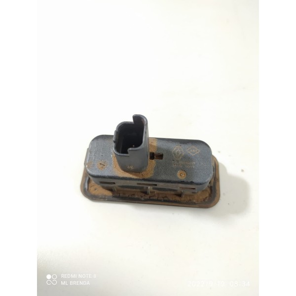 Botão Abertura Porta Mala Megane  2008/2013 Det