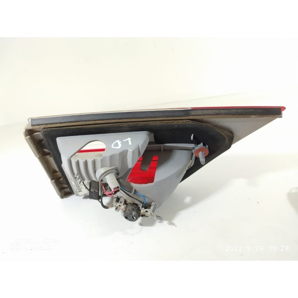 Lanterna Bmw X3 Direita Tampa Traseira 7162214 2004/2011