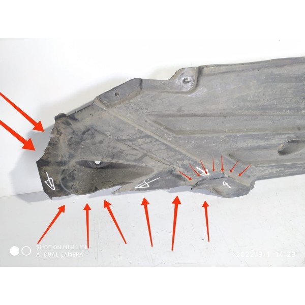 Protetor Assoalho Slk200 350 Direito 05/11 A1716190238 Det
