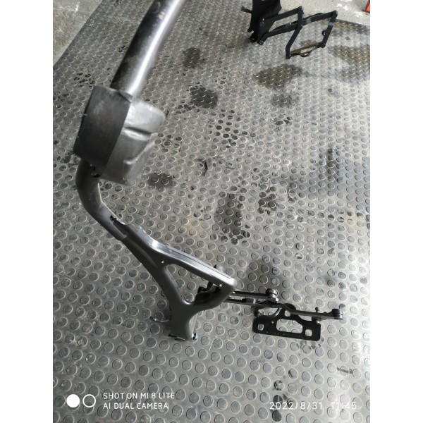 Articulação Tampa Traseira Mercedes Slk200 350 A1717500072