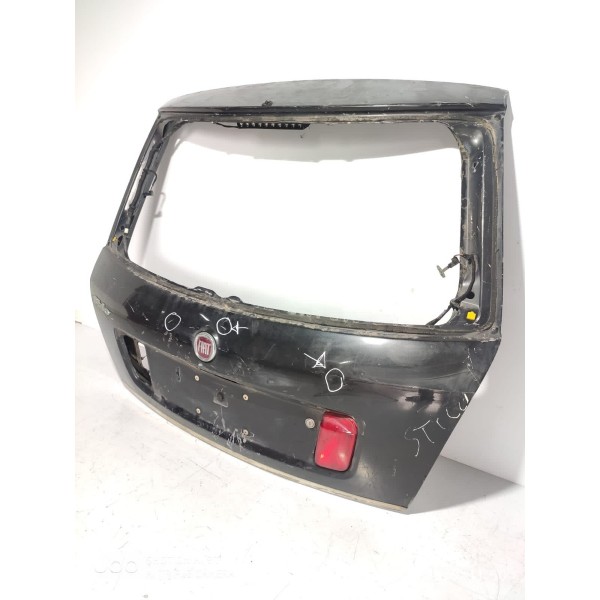Tampa Traseira Fiat Stilo 2005/2012 Detalhe Preto