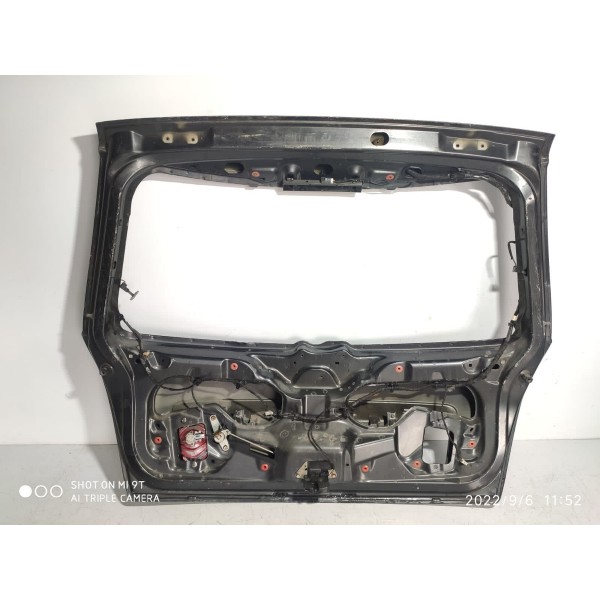 Tampa Traseira Fiat Stilo 2005/2012 Detalhe Preto