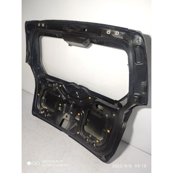 Tampa Traseira Fiat Idea Adventure 2010/2016 Det Preto