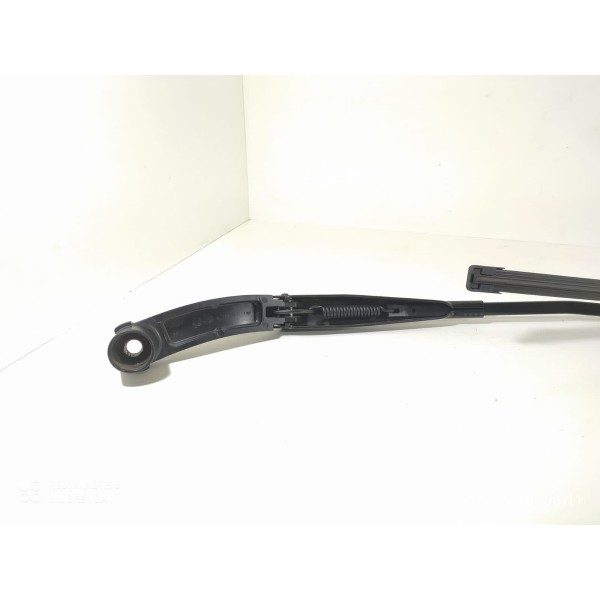 Braço Limpador Parabrisa Tracker Esquerdo 2020/2024 Orig