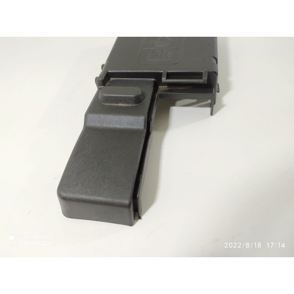 Tampa Caixa Fusivel Tracker 2020/2024 26281296