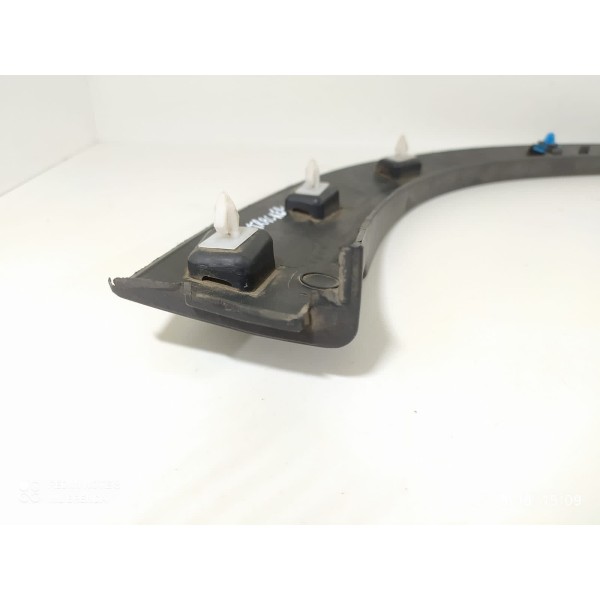 Aplique Lateral Tracker Traseiro Esq 2020/2024 26275877 Det Preto