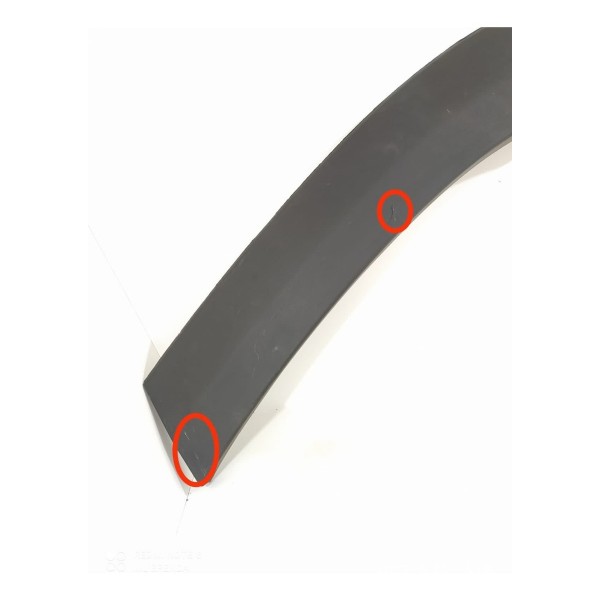 Aplique Lateral Tracker Traseiro Esq 2020/2024 26275877 Det Preto