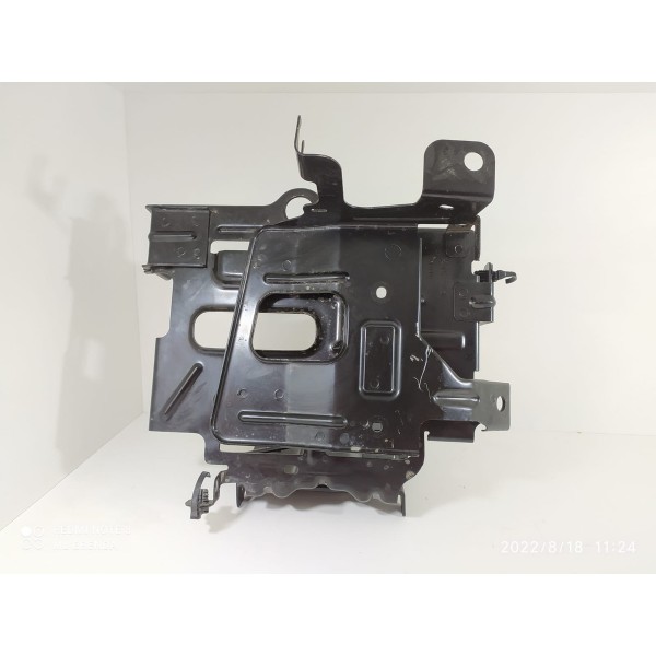 Suporte Bateria Tracker Premier 2020/2024 26327670