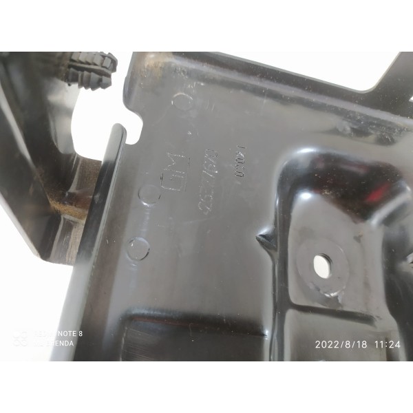 Suporte Bateria Tracker Premier 2020/2024 26327670