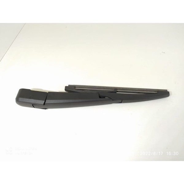 Braço Limpador Traseiro Tracker 2020/2024 Original