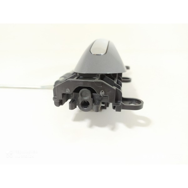 Maçaneta Externa Tracker Dianteira Direita 2020/2024