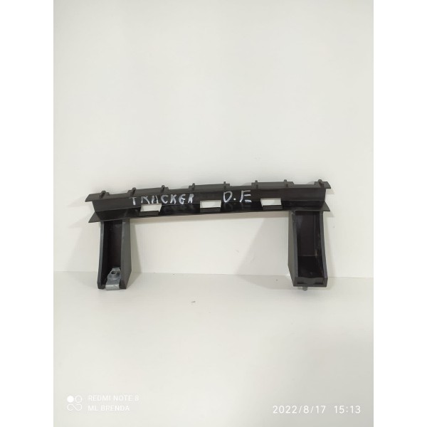 Guia Canaleta Vidro Tracker Dinteira Esquerda 2020 2021 2024