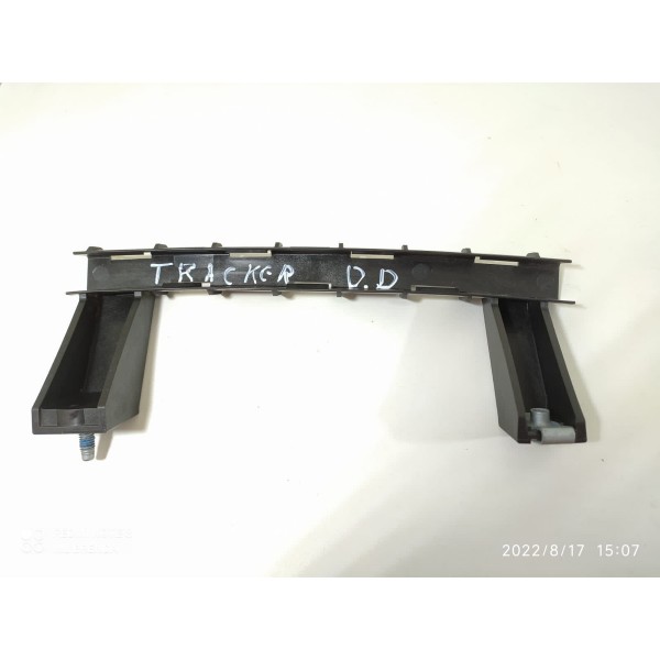 Guia Canaleta Vidro Dianteira Direita Tracker 2020/2024