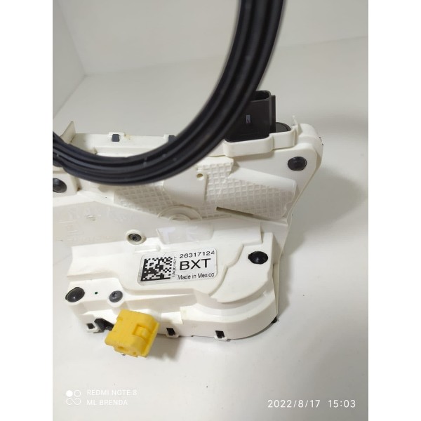 Fechadura Porta Tracker Traseira Esquerda 2020/2024 26317124