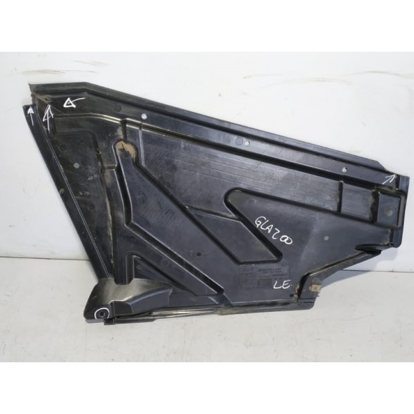 Protetor Assoalho Mercedes Gla200 Traseiro A2466840300 Det