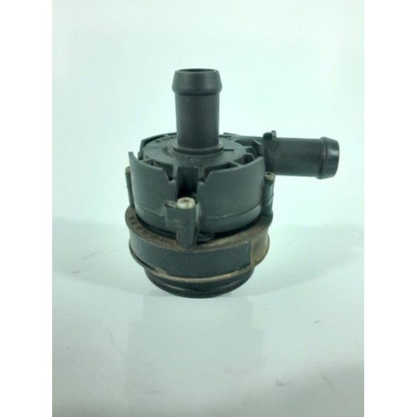 Bomba Agua Auxiliar Mercedes Gla Cla A200 15/20 A005000686